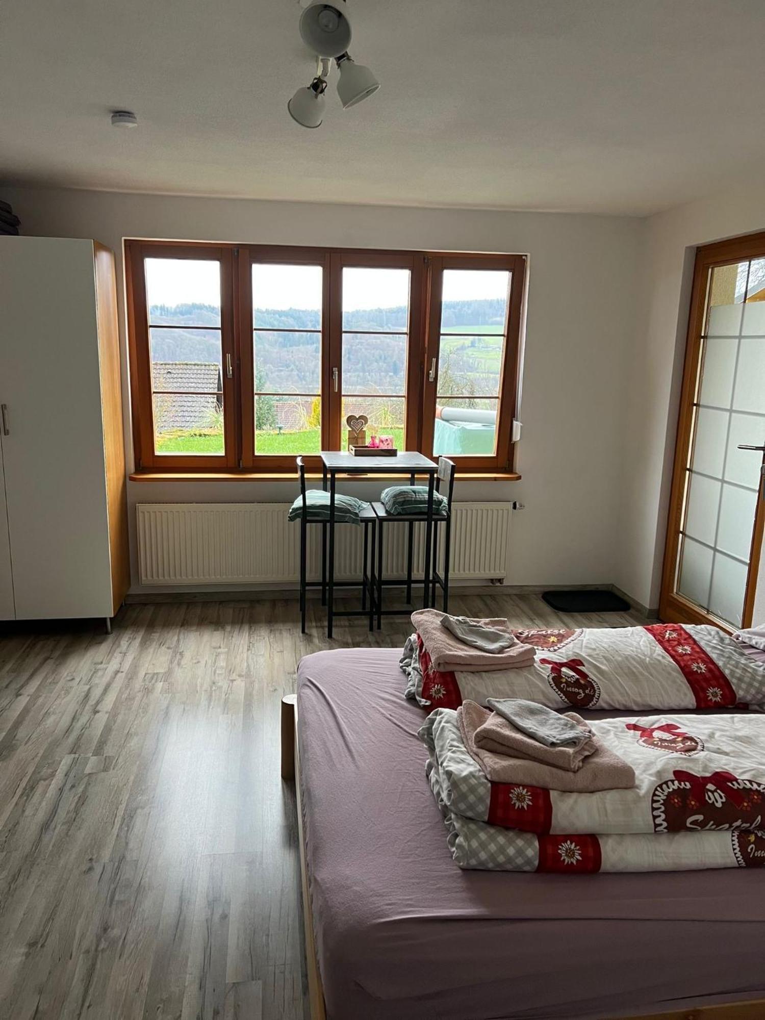Kleine Ferienwohnung - Naehe Schweizergrenze Hohentengen am Hochrhein Buitenkant foto